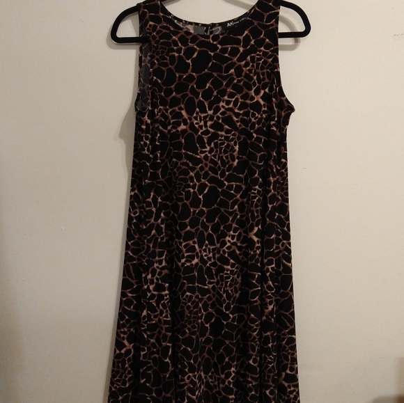 Anne Klein Dresses & Skirts - Anne Klein dress! EUC